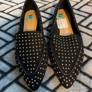 Pointed Toe Loafers